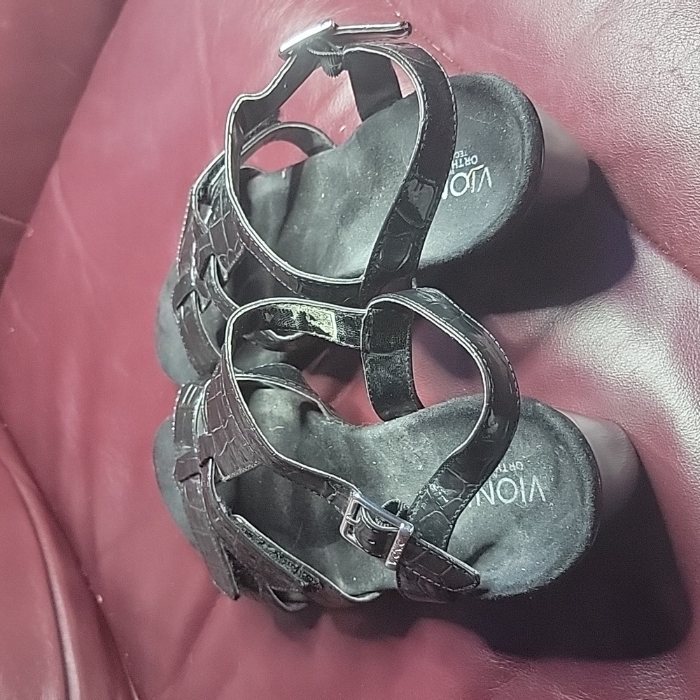 Vionic Black Patent Wedge Sandals - Picture 8 of 9